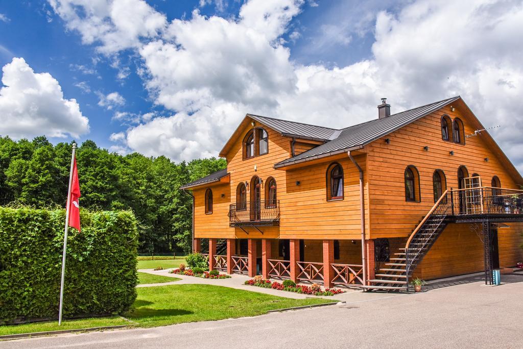 Brazuoleje Pas Juoza- Ramiam Poilsiui Vendégház Trakai Kültér fotó